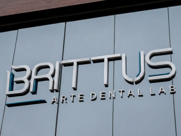 Logo Brittus Arte Dental