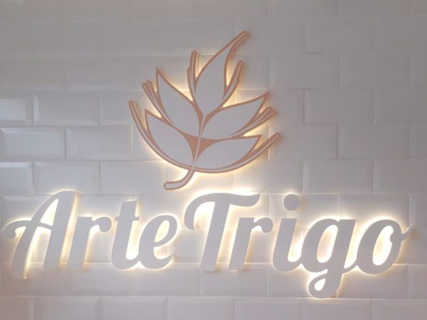 lasersign-sinalizacao-e-projetos-empresa-brasilia-letras-caixa-1920x1080-arte-trigo