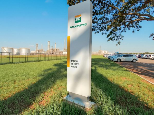 lasersign-sinalizacao-e-projetos-empresa-brasilia-totens-1920x1080-transpetro