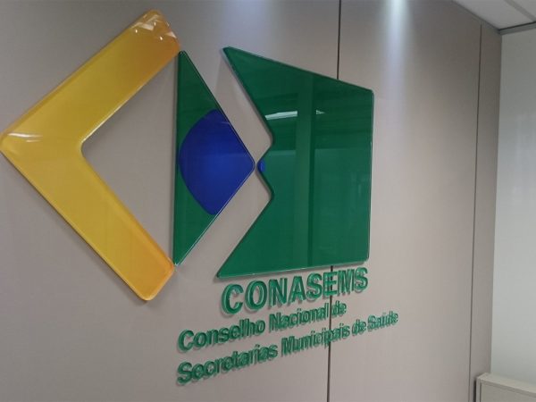 lasersign-sinalizacao-e-projetos-empresa-letreiros-em-acrilico-e-pvc-brasilia-1920x1080-conasems