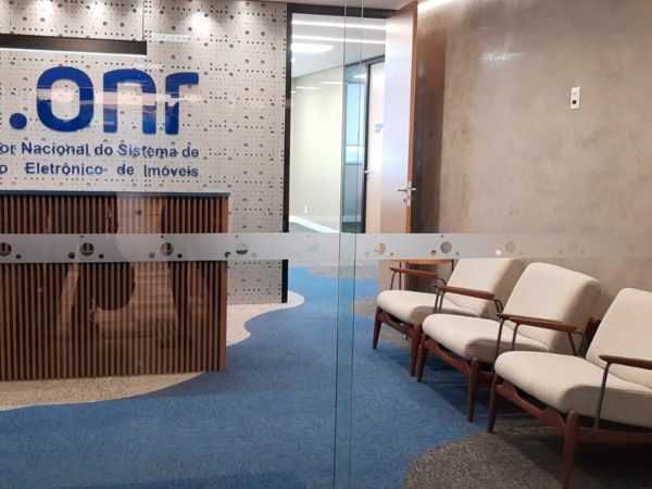 lasersign-sinalizacao-e-projetos-empresa-letreiros-em-acrilico-e-pvc-brasilia-1920x1080-onr-01